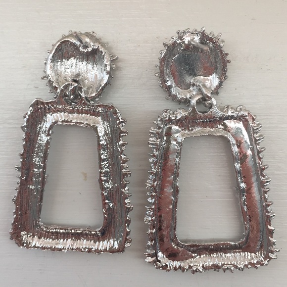 ⚜️[𝟯/$𝟭𝟴]⚜️Big Silver Quad Dangle Earrings NEW - Picture 9 of 12